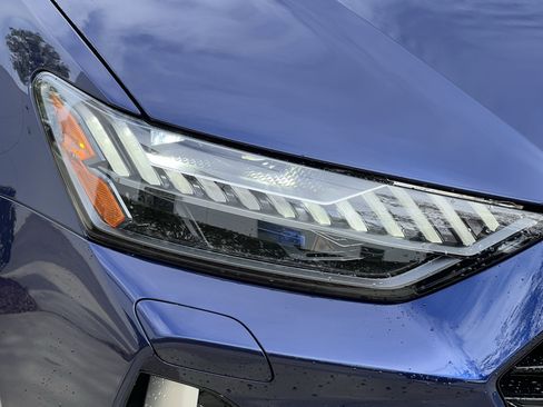 Used 2021 Audi RS 7 Sportback image 11