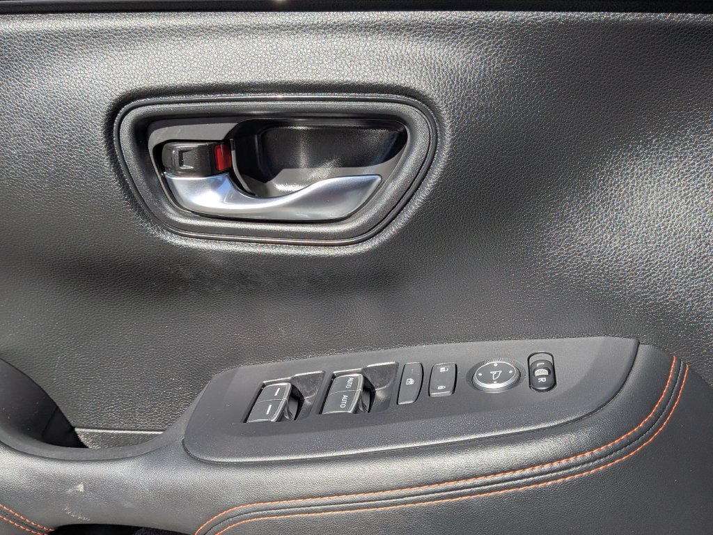 Certified 2024 Honda HR-V Sport image 29