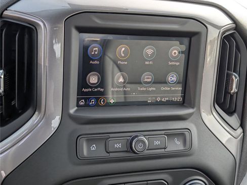 Used 2025 Chevrolet Silverado 1500 W/T w/ Trailering Package image 22