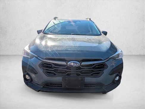 Used 2024 Subaru Crosstrek 2.0i Premium image 2