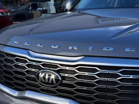 Used 2020 Kia Telluride EX w/ EX Premium Package image 11