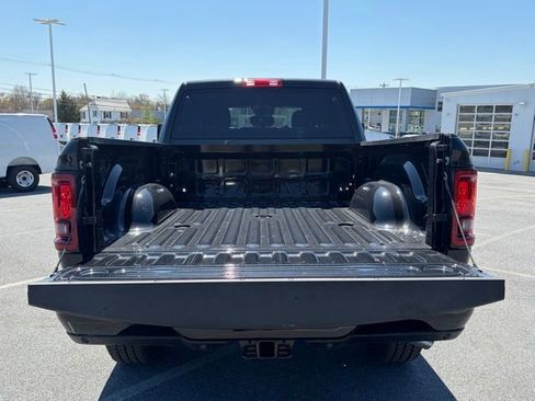 New 2026 RAM 2500 Big Horn AWD/4WD image 6