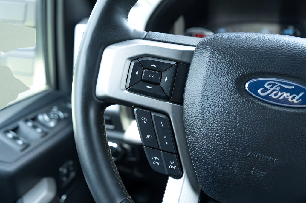 Used 2021 Ford F250 Platinum AWD/4WD image 22