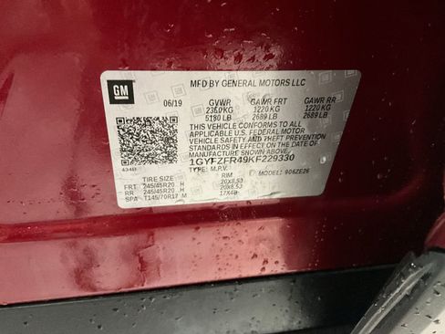 Used 2019 Cadillac XT4 Sport AWD/4WD image 32
