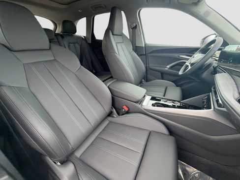 New 2025 Audi Q5 Premium Plus image 15