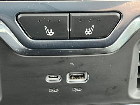 Certified 2025 GMC Sierra 1500 Denali w/ Denali Reserve Package image 38