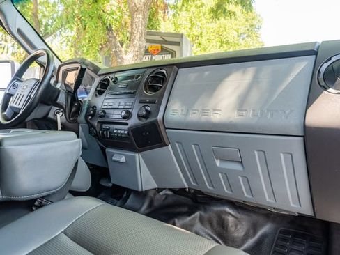 Used 2015 Ford F350 XL w/ Power Equipment Group AWD/4WD image 43
