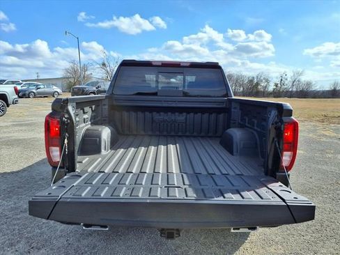 New 2026 GMC Sierra 1500 Elevation AWD/4WD image 11