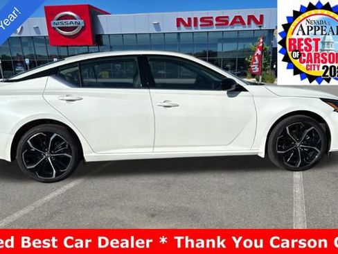 Certified 2025 Nissan Altima 2.5 SR AWD/4WD image 2