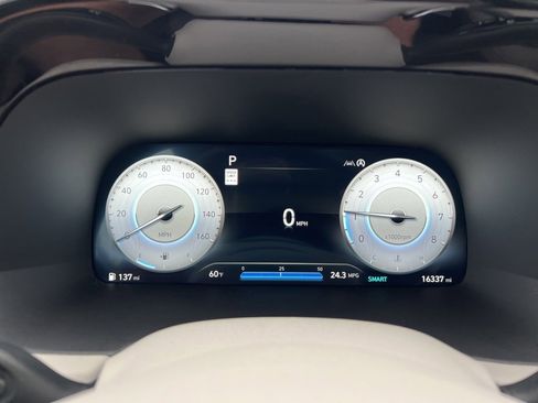 Used 2024 Hyundai Palisade Calligraphy image 11