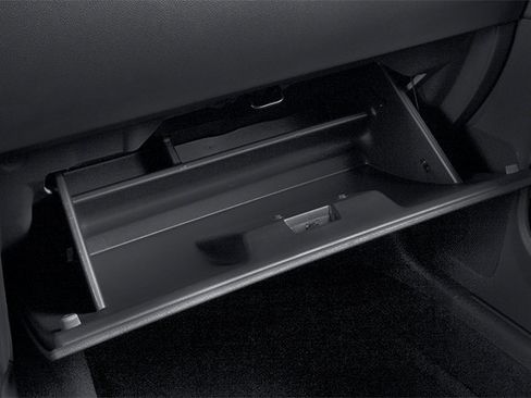 Used 2014 Dodge Challenger R/T RWD image 18