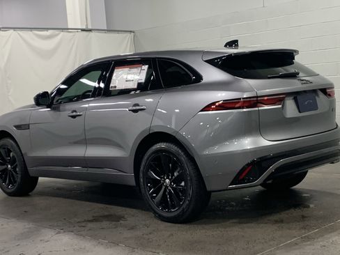New 2026 Jaguar F-PACE R-Dynamic S image 12