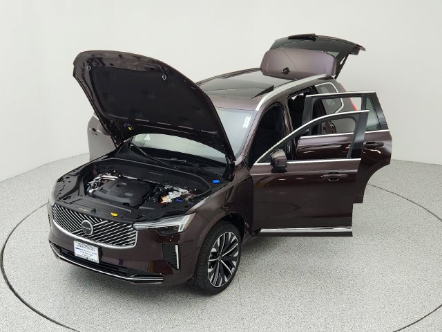 New 2025 Volvo XC90 T8 Plus w/ Protection Package Premier AWD/4WD image 15