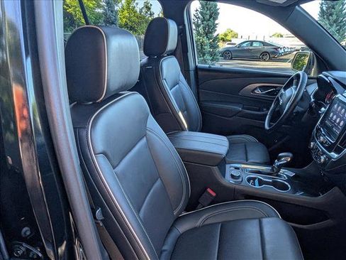 Used 2023 Chevrolet Traverse Premier AWD/4WD image 13