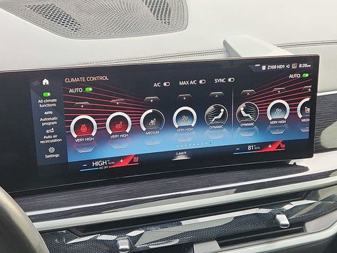 Certified 2023 BMW X7 xDrive40i w/ Executive Package image 15