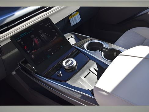 New 2026 Cadillac Escalade IQ Sport 1 w/ LPO, Floor Liner Package AWD/4WD image 32
