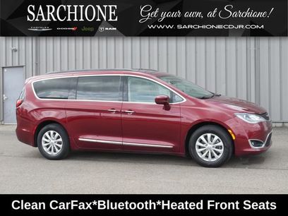 Used 2017 Chrysler Pacifica Touring-L
