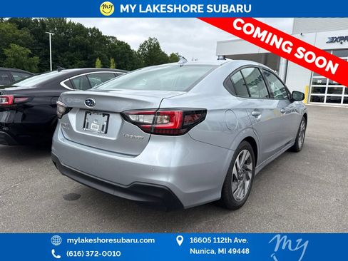 Used 2025 Subaru Legacy Limited AWD/4WD image 7