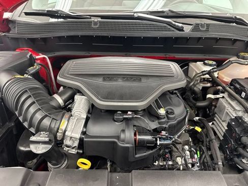 Used 2024 Chevrolet Blazer LT FWD image 38