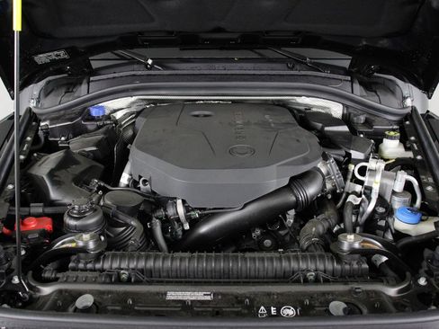 Used 2024 INEOS Grenadier Base image 26