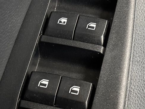 Used 2023 Kia Seltos Nightfall Edition image 30