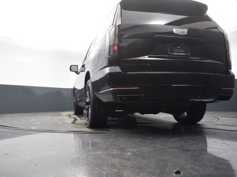 Certified 2026 Cadillac Escalade ESV Platinum Sport w/ LPO, ONYX Package image 55