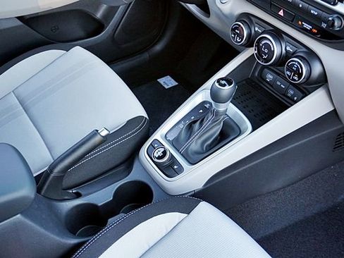 New 2026 Hyundai Venue SEL image 13