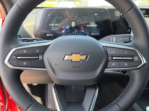 New 2027 Chevrolet Equinox LT FWD image 35