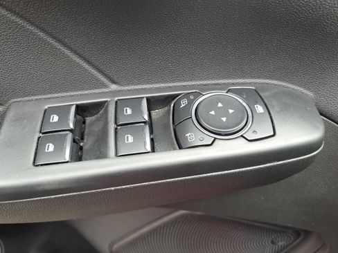 Used 2023 Ford Escape Platinum image 27