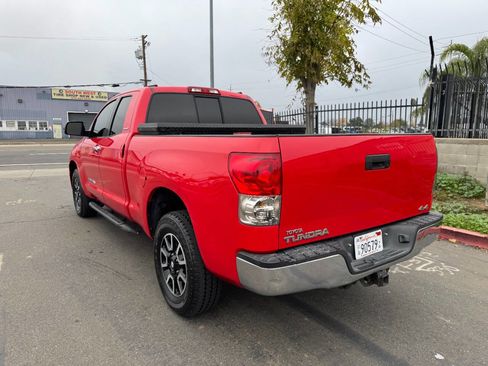 Used 2007 Toyota Tundra Limited w/ Preferred Accessory Pkg image 4