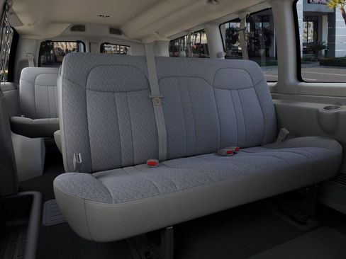 New 2026 GMC Savana 3500 LT RWD image 18