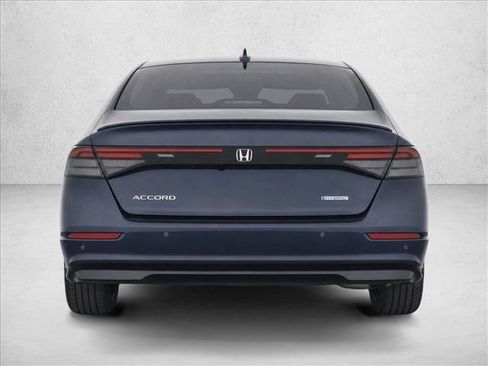 Used 2025 Honda Accord EX-L image 6