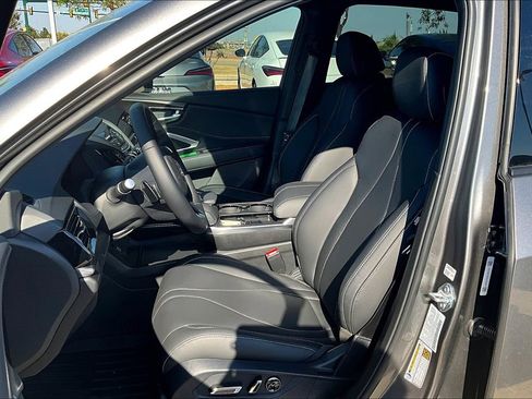 New 2025 Acura RDX SH-AWD image 21