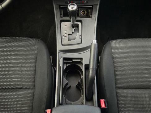 Used 2012 MAZDA MAZDA3 i Touring FWD image 24