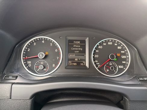 Used 2012 Volkswagen Tiguan S image 31