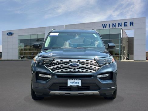 Certified 2022 Ford Explorer Platinum w/ Equipment Group 601A AWD/4WD image 6