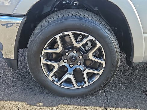 Used 2025 RAM 1500 Laramie image 13