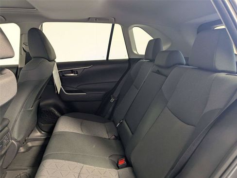 Used 2025 Toyota RAV4 XLE w/ Convenience Package AWD/4WD image 36