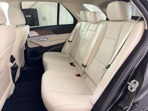 New 2026 Mercedes-Benz GLE 450 4MATIC image 15