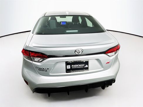 Certified 2025 Toyota Corolla SE image 6