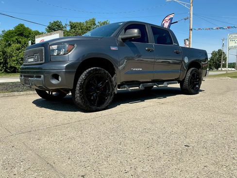 Used 2012 Toyota Tundra Limited w/ Memory Pkg AWD/4WD image 31