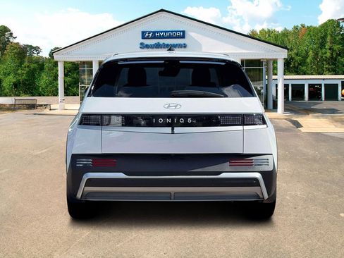 New 2026 Hyundai Ioniq 5 SEL RWD image 6