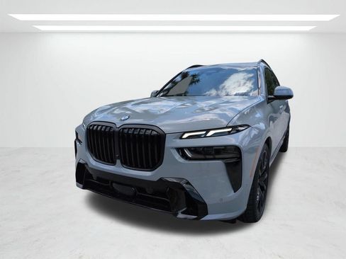 New 2027 BMW X7 xDrive40i w/ Executive Package AWD/4WD image 8