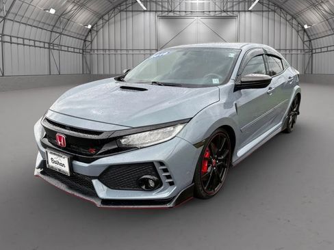 Used 2019 Honda Civic Type R image 8