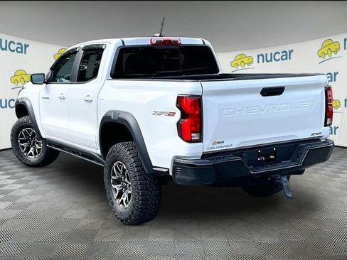 Used 2024 Chevrolet Colorado ZR2 AWD/4WD image 2