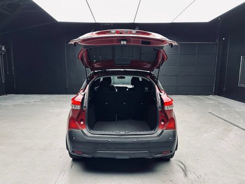 Used 2020 Nissan Kicks SV FWD image 41