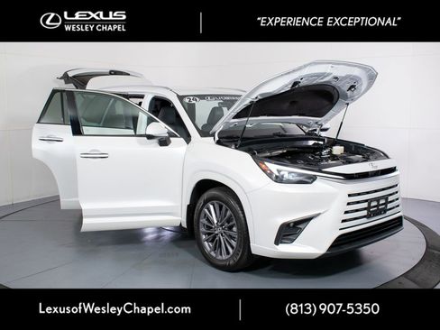 Used 2024 Lexus TX 350 AWD w/ Cold Weather Package image 16