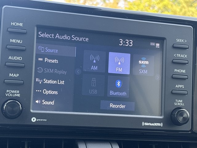 Used 2021 Toyota RAV4 XLE w/ Convenience Package FWD image 29
