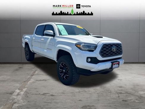 Used 2023 Toyota Tacoma TRD Sport AWD/4WD image 8