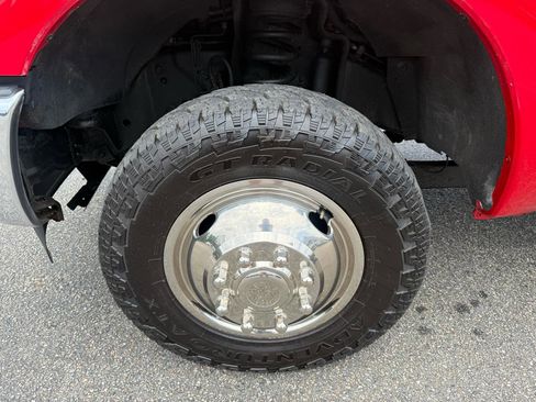 Used 2016 Ford F350 XL w/ Power Equipment Group AWD/4WD image 4